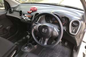 Mietwagen Honda Mobilio (7 Seater) - Foto 7