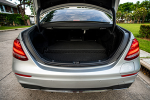 Mietwagen Mercedes Benz E AMG (19-22) - Foto 16