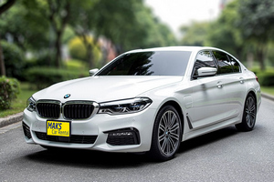 Mietwagen BMW 530e M Sport(19-23) - Foto 8