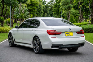 Mietwagen BMW 740 M Sport(19-22) - Foto 5