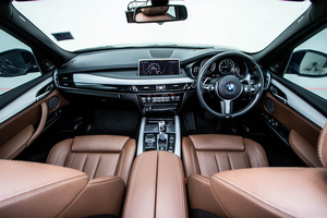 Mietwagen BMW X5 M SPORT (17-19) - Foto 10
