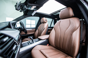 Mietwagen BMW X5 M SPORT (17-19) - Foto 11