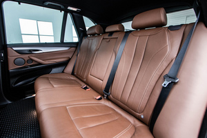 Mietwagen BMW X5 M SPORT (17-19) - Foto 12