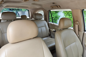 Mietwagen Isuzu MU7 - Foto 5