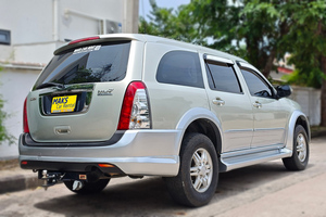 Mietwagen Isuzu MU7 - Foto 11