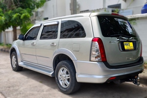 Mietwagen Isuzu MU7 - Foto 13
