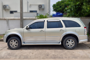 Mietwagen Isuzu MU7 - Foto 14