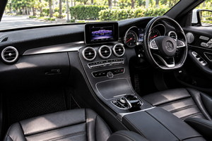 Mietwagen Mercedes Benz C AMG (17-23) - Foto 10