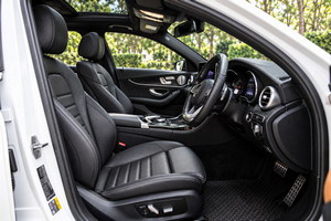 Mietwagen Mercedes Benz C AMG (17-23) - Foto 11